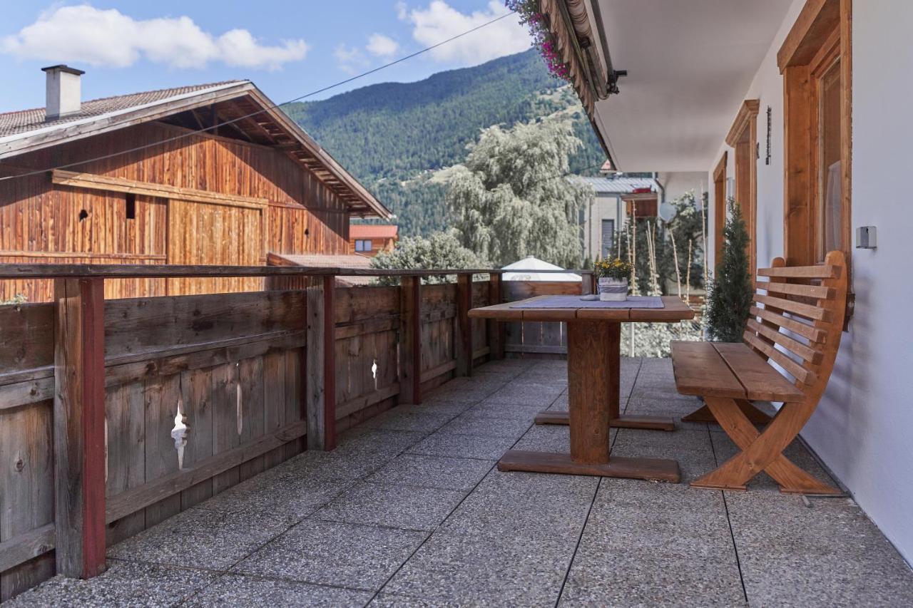 Pienz Apart Oetz Exterior foto
